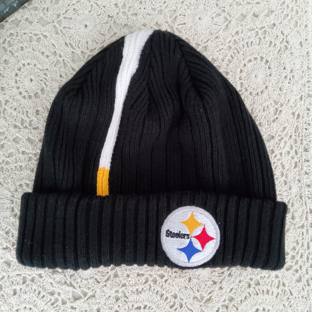 New Reebok NFL Pittsburgh Steelers Beanie Toboggan Acrylic Cotton Hat Black Gold